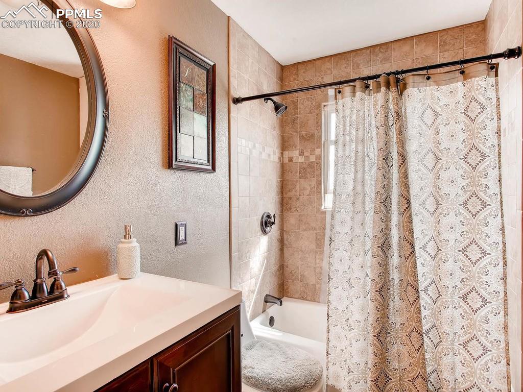 1333 Prairie Road Colorado Springs, CO 80909 - Photo 16 of 27