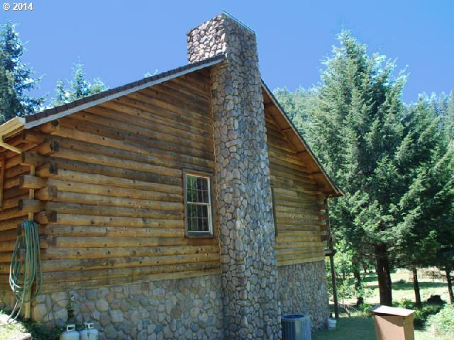 1036 Winchuck River Road Brookings, OR 97415 - Photo 14 of 16 Gallery Image 14