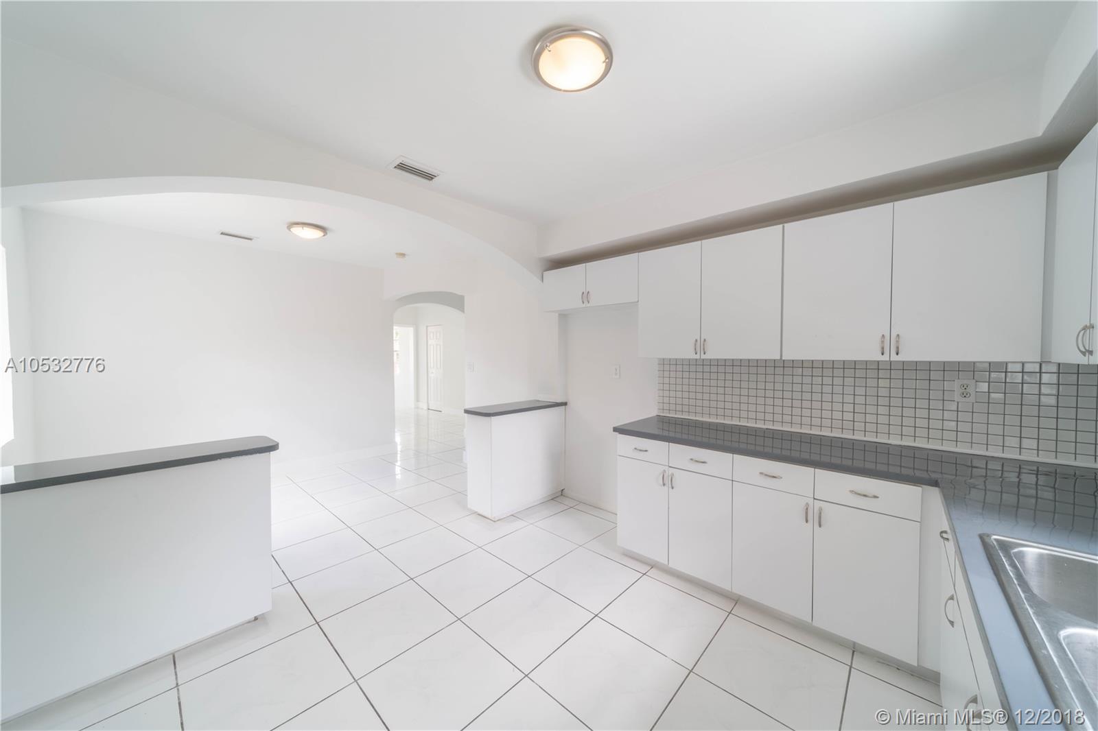 2376 Northwest 104th Street Miami, FL 33147 - Photo 8 of 17