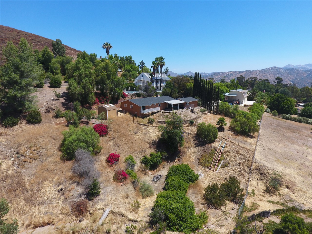 11830 Rocoso Road Lakeside, CA 92040 - Photo 5 of 20