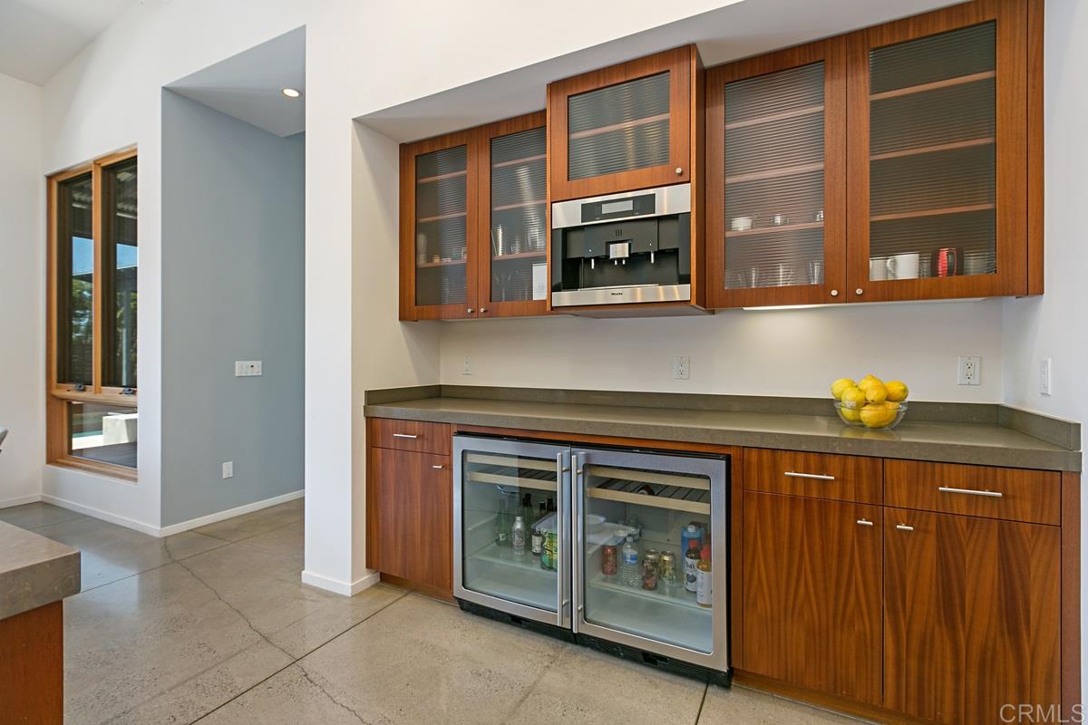 1866 Sheridan Road Encinitas, CA 92024 - Photo 4 of 25