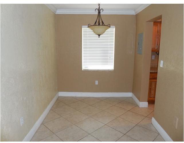 8475 Southwest 94th Street, Unit 121E Miami, FL 33156 - Photo 4 of 11