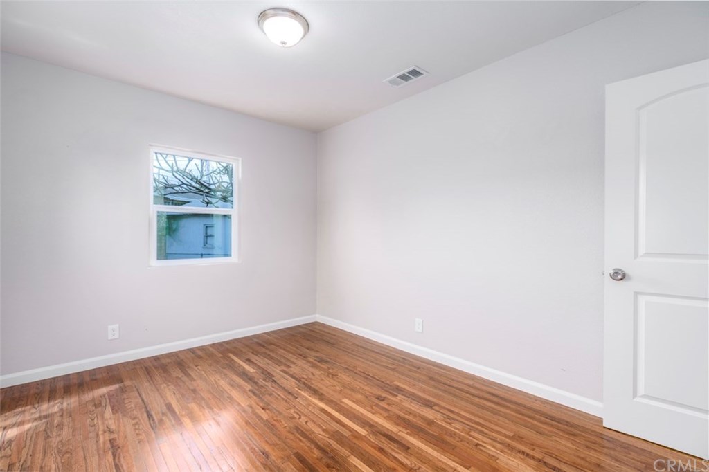 2412 Strong Avenue Commerce, CA 90040 - Photo 19 of 32