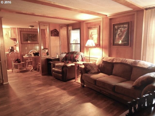 811 D And H Road Goldendale, WA 98620 - Photo 3 of 29 Gallery Image 3