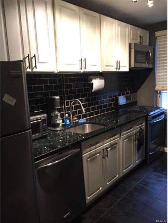 800 Bronx River Road, Unit A12 Bronxville, NY 10708 - Photo 2 of 12