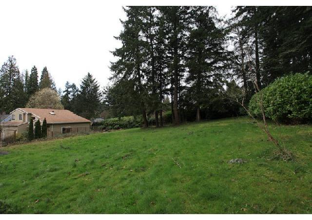 Southwest 65th Avenue Portland, OR 97219 - Photo 5 of 5 Gallery Image 5