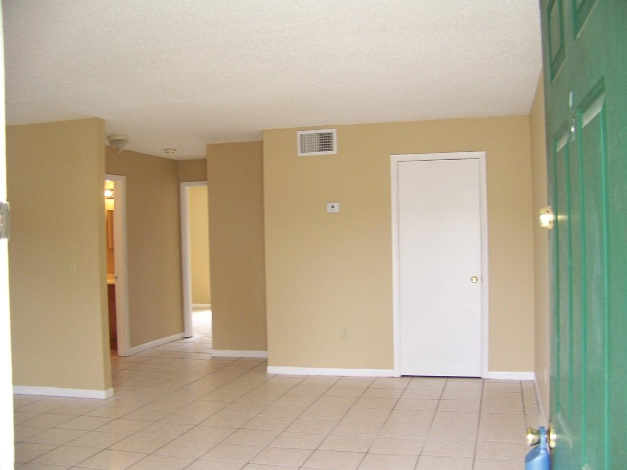1845 Old Moultrie Road, Unit 48 St. Augustine, FL 32084 - Photo 4 of 17 Gallery Image 4