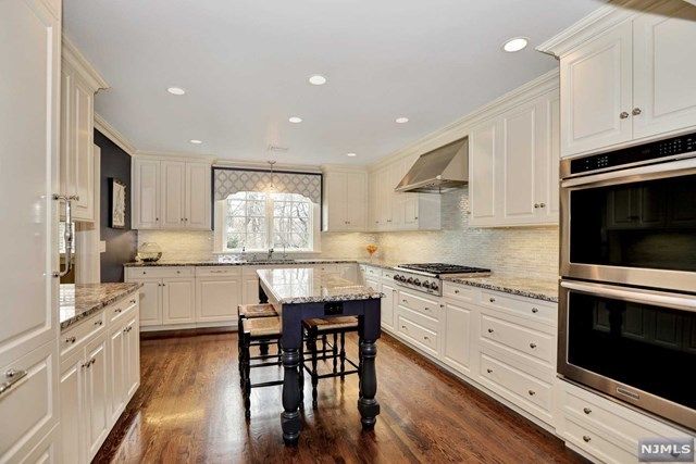 76 Sunset Avenue Verona, NJ 07044 - Photo 7 of 21
