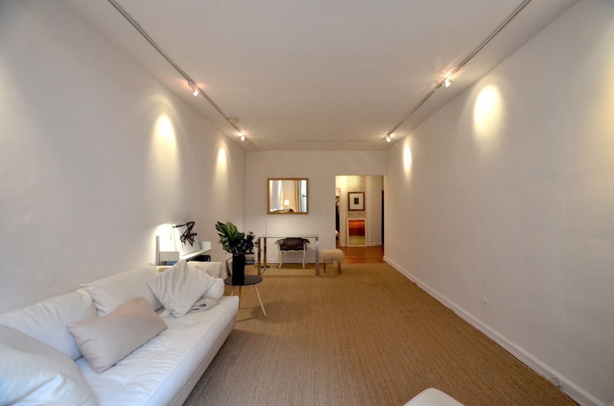 120 East 62nd Street, Unit 2C Manhattan, NY 10065 - Photo 2 of 7