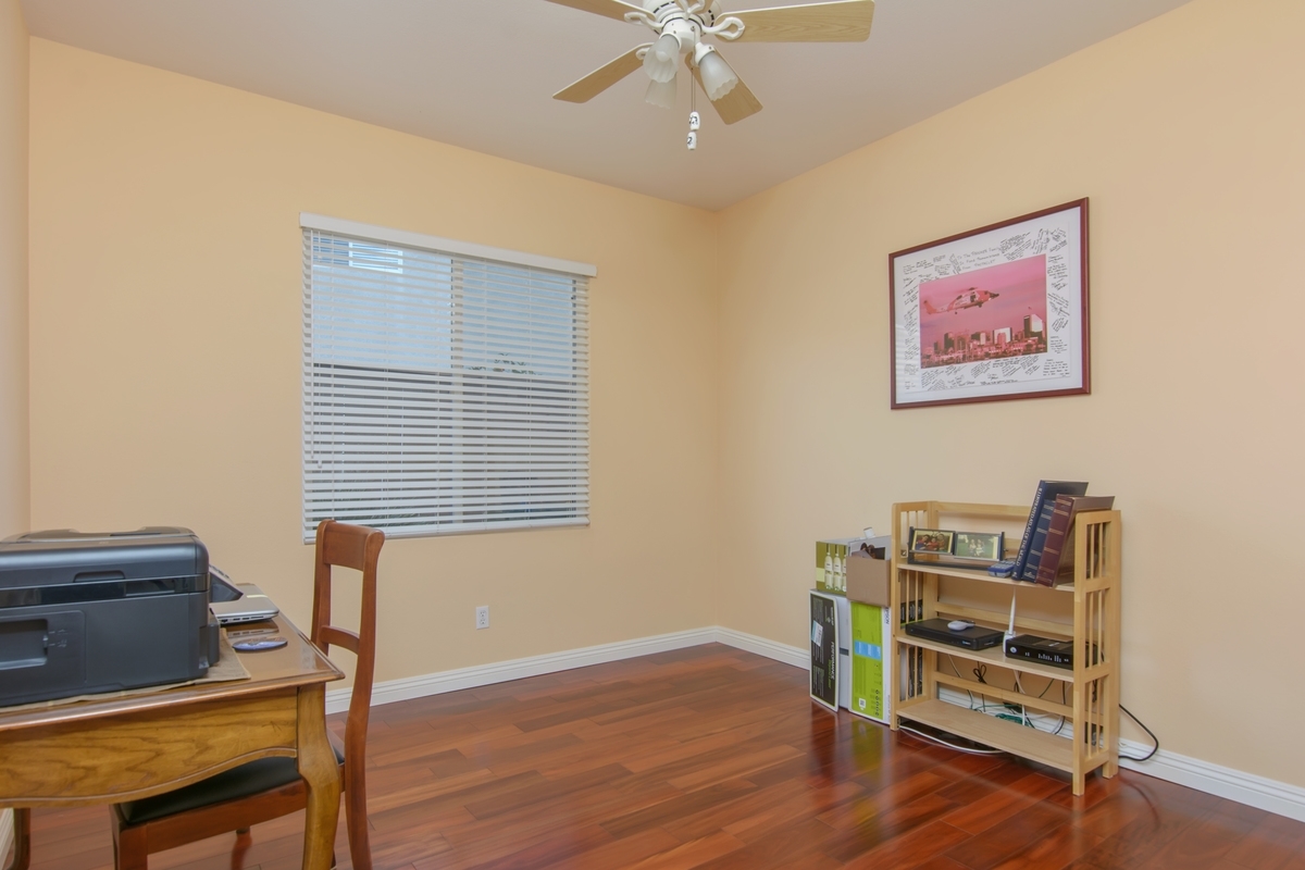 3915 Rill Court Carlsbad, CA 92010 - Photo 15 of 25 Gallery Image 15