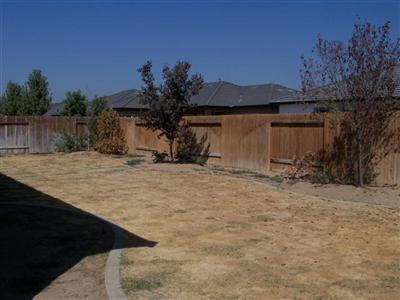 9708 Silverthorne Drive Bakersfield, CA 93314 - Photo 16 of 17