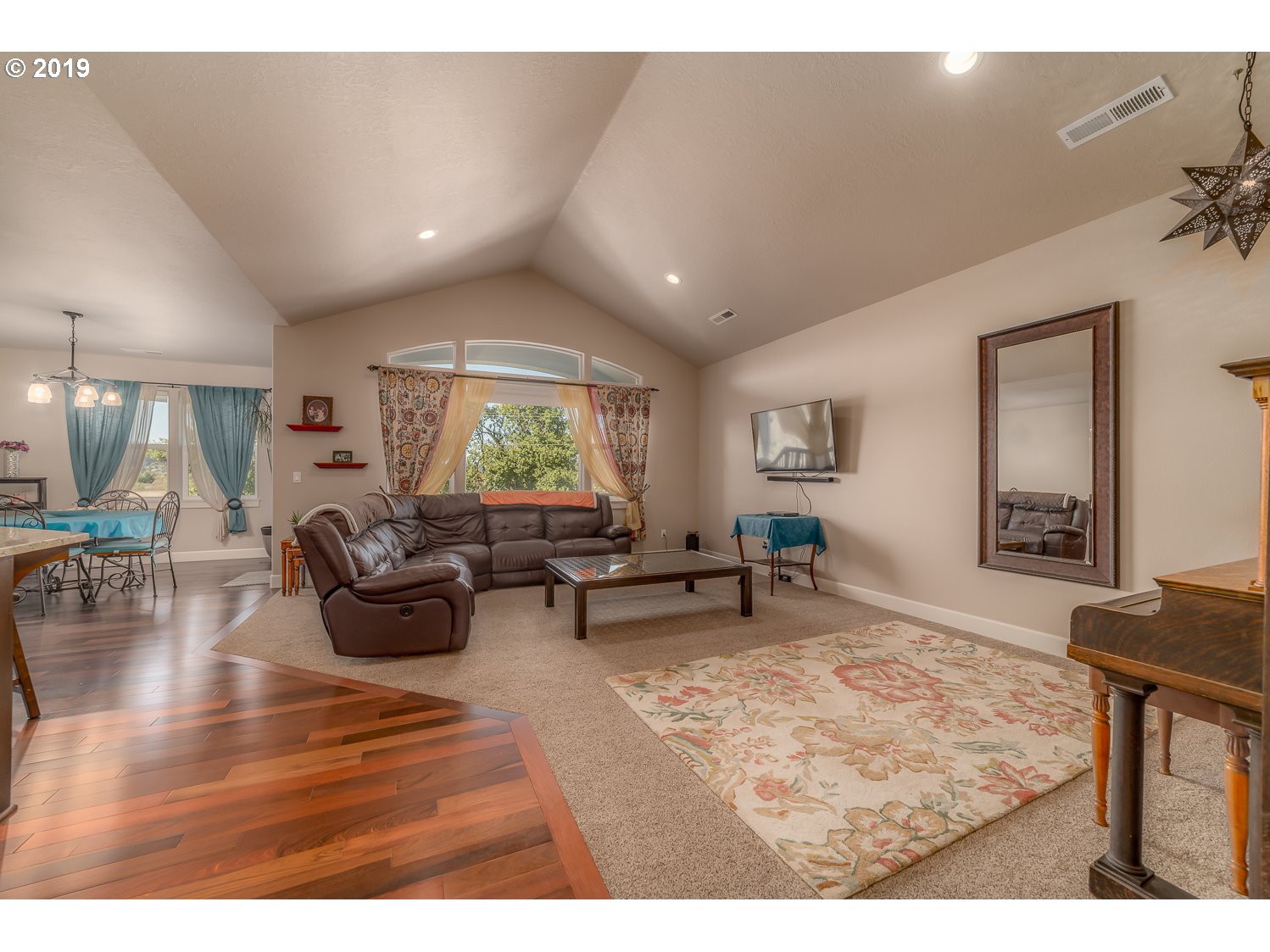 1189 Swale Ridge Loop Creswell, OR 97426 - Photo 13 of 32 Gallery Image 13