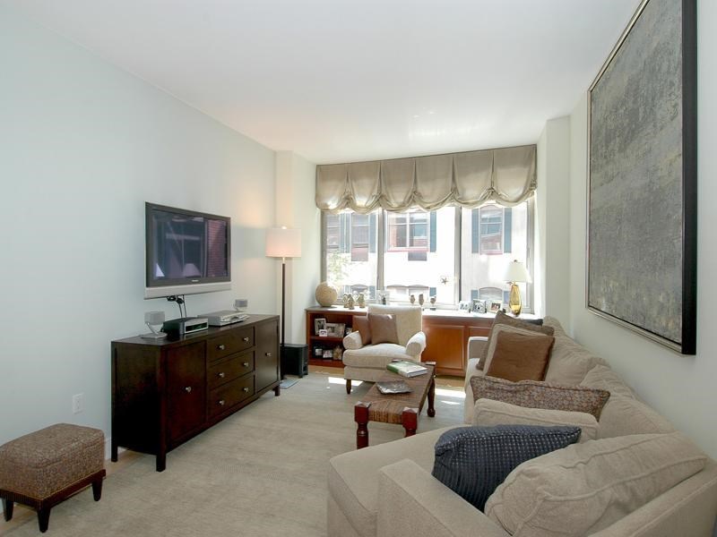 99 Jane Street, Unit 4L Manhattan, NY 10014 - Photo 5 of 6