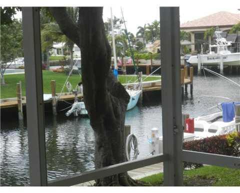 3165 Northeast 48th Court, Unit 107 Lighthouse Point, FL 33064 - Photo 9 of 10