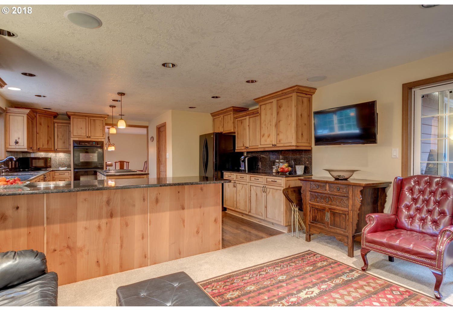 26415 Southwest Neill Road Newberg, OR 97132 - Photo 13 of 32 Gallery Image 13