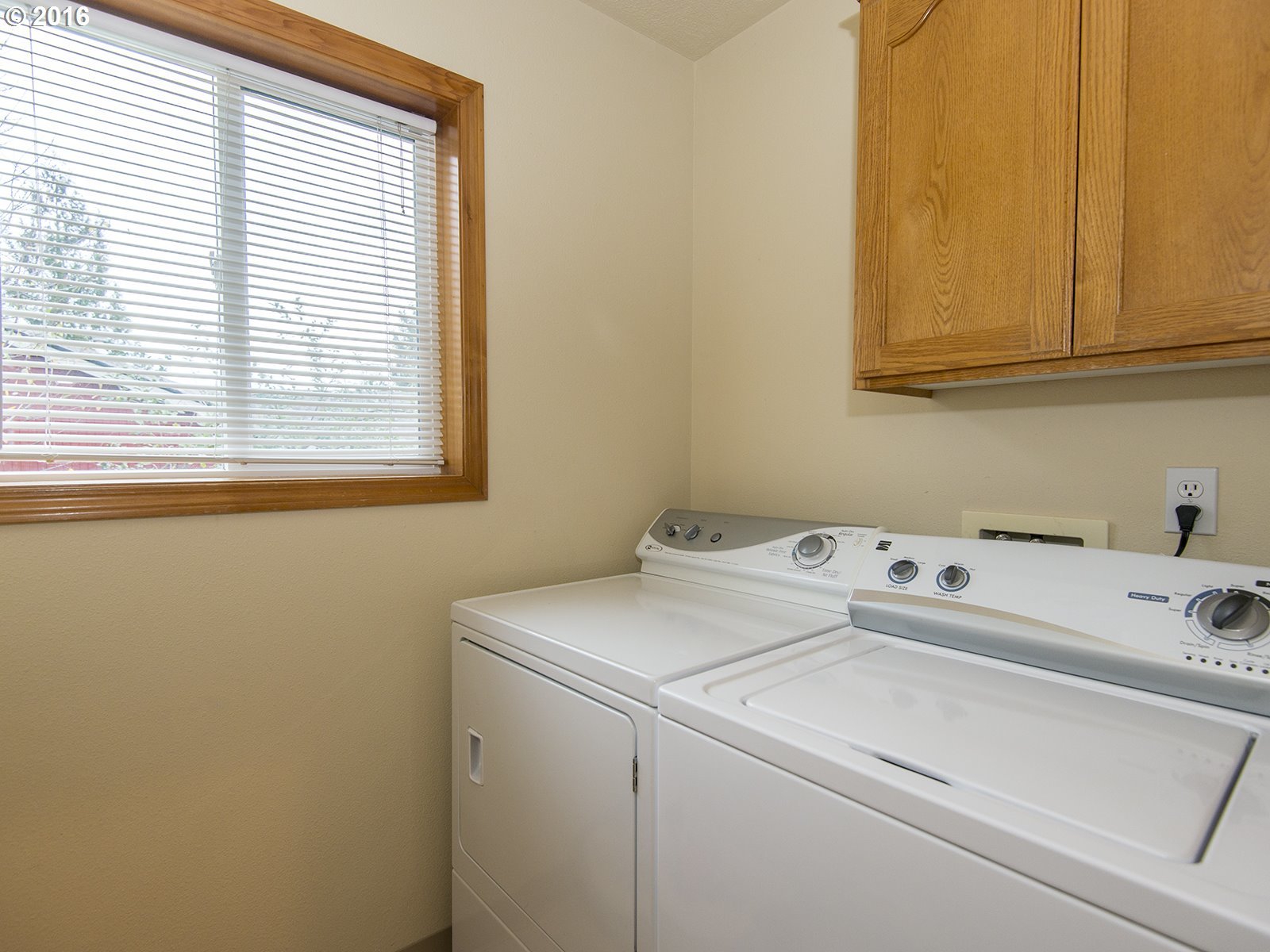 4227 Southeast Anderegg Loop Portland, OR 97236 - Photo 16 of 26 Gallery Image 16