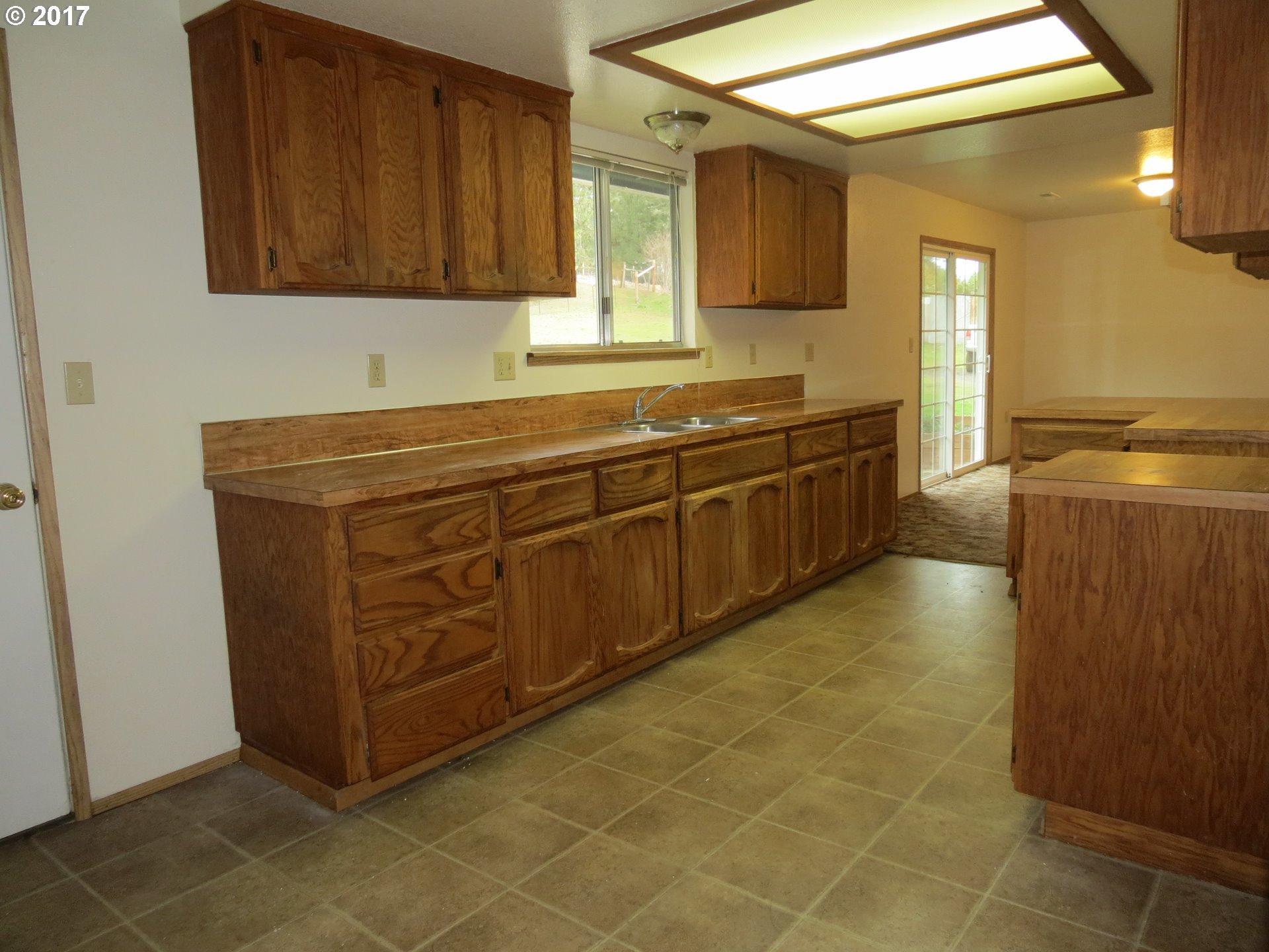 430 North Side Road Sutherlin, OR 97479 - Photo 23 of 27