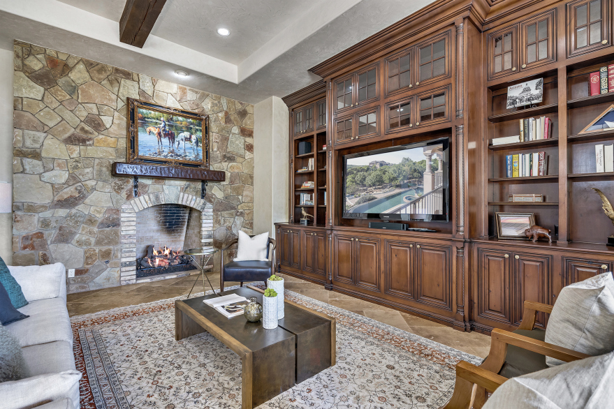 7915 Escala Drive Austin, TX 78735 - Photo 12 of 52