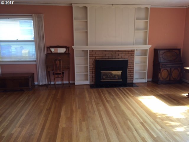 3909 Southwest Troy Street Portland, OR 97219 - Photo 27 of 28 Gallery Image 27