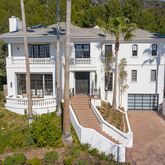 $6,000,000 | 1417 Vía Anita, Pacific Palisades, CA 90272