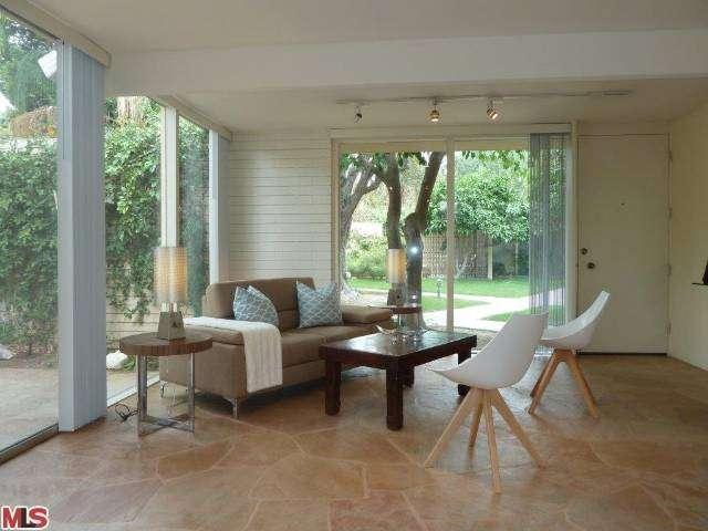 360 Cabrillo Road, Unit 211 Palm Springs, CA 92262 - Photo 14 of 28 Gallery Image 14