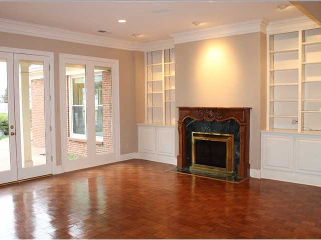 9545 Plantation Lake Road Collierville, TN 38017 - Photo 2 of 12 Gallery Image 2