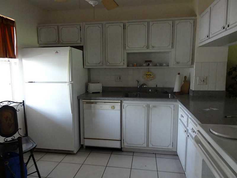 9894 Marina Boulevard, Unit 512 Boca Raton, FL 33428 - Photo 8 of 27