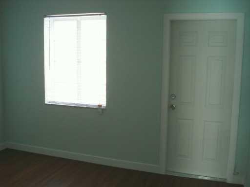 840 81st Street, Unit 1 Miami Beach, FL 33141 - Photo 5 of 5