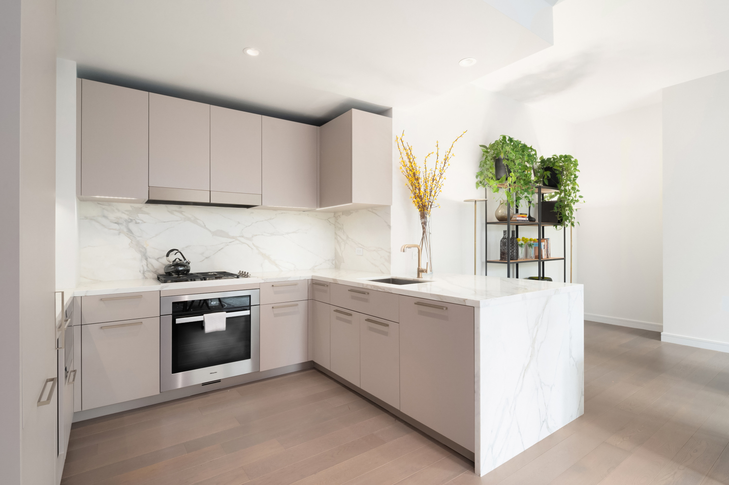 305 East 51st Street, Unit 5F Manhattan, NY 10022 - Photo 5 of 29