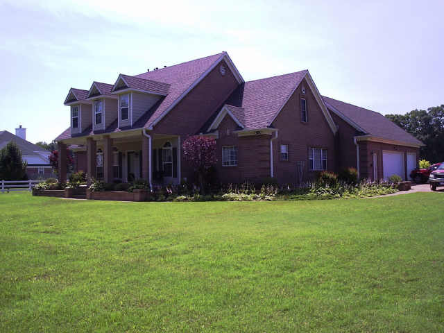 12151 Raleigh Lagrange Road Collierville, TN 38017 - Photo 7 of 9 Gallery Image 7