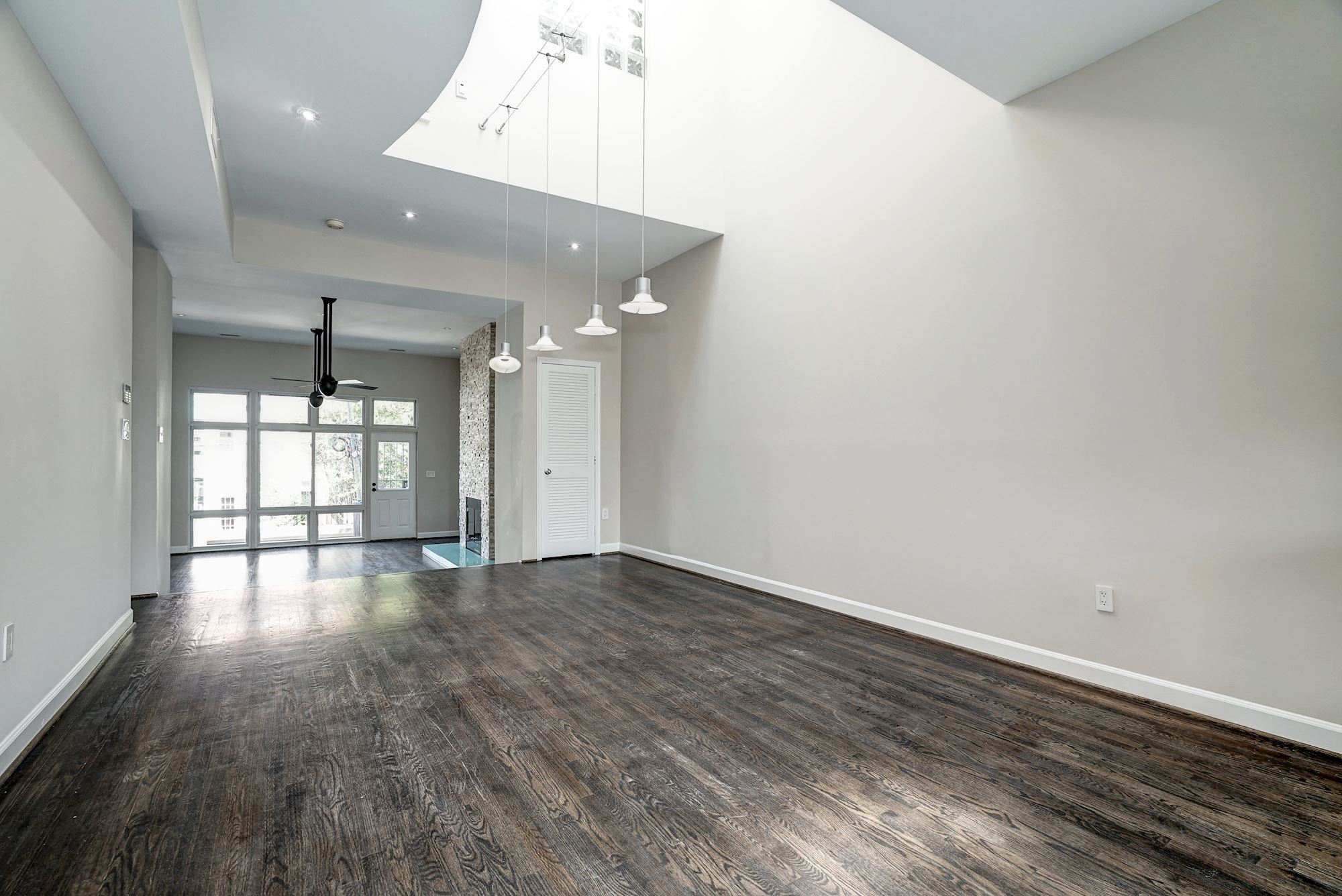 1309 T Street Northwest, Unit 2 Washington, DC 20009 - Photo 5 of 30