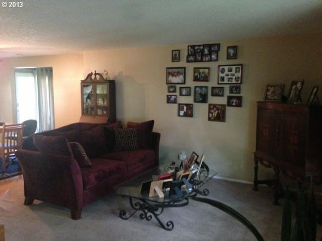1509 Spring Garden Way Forest Grove, OR 97116 - Photo 5 of 11 Gallery Image 5