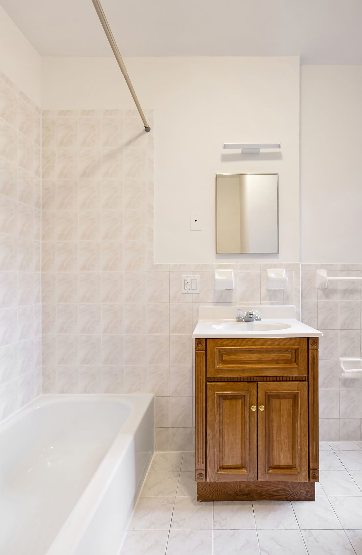 177 Thompson Street, Unit 19 Manhattan, NY 10012 - Photo 4 of 5