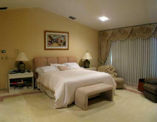 10624 Southwest 129th Terrace Miami, FL 33176 - Photo 7 of 8