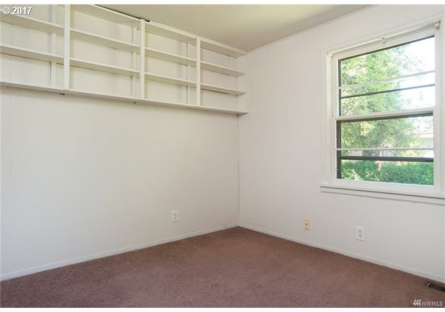 3540 Sunset Way Longview, WA 98632 - Photo 13 of 24 Gallery Image 13
