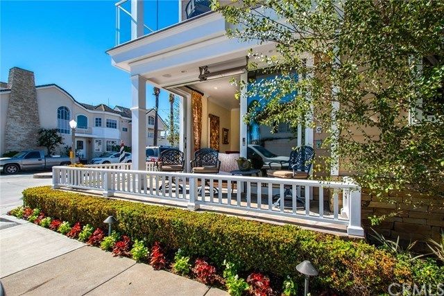 $2,395,000 | 201 Crystal Avenue, Newport Beach, CA 92662