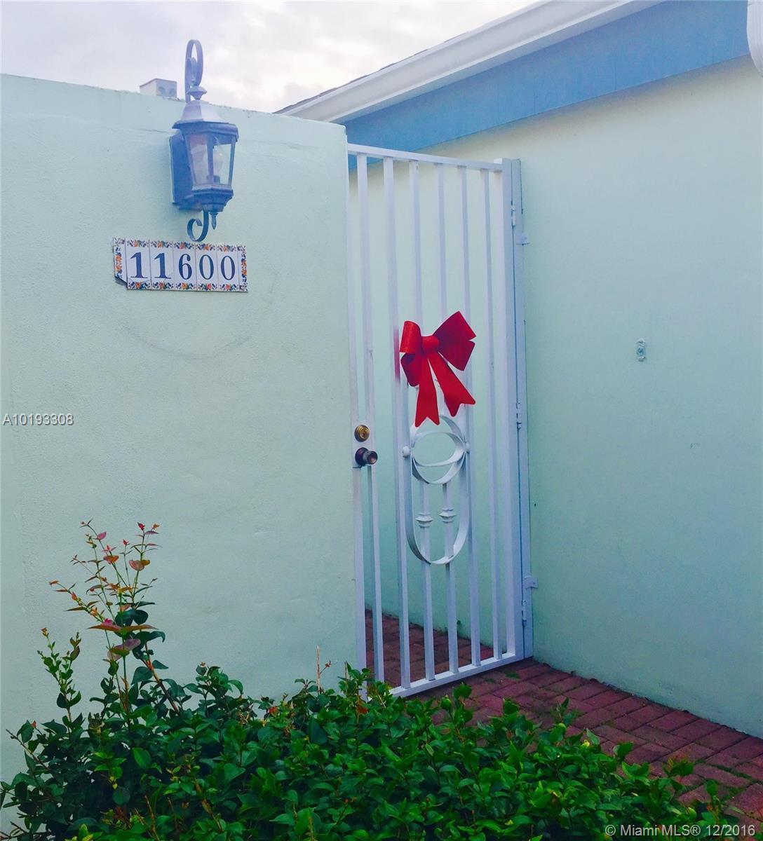 11600 Southwest 83rd Terrace Miami, FL 33173 - Photo 1 of 18