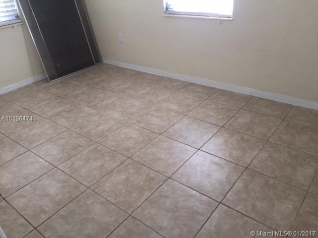 7555 Southwest 38th Street Miami, FL 33155 - Photo 8 of 19