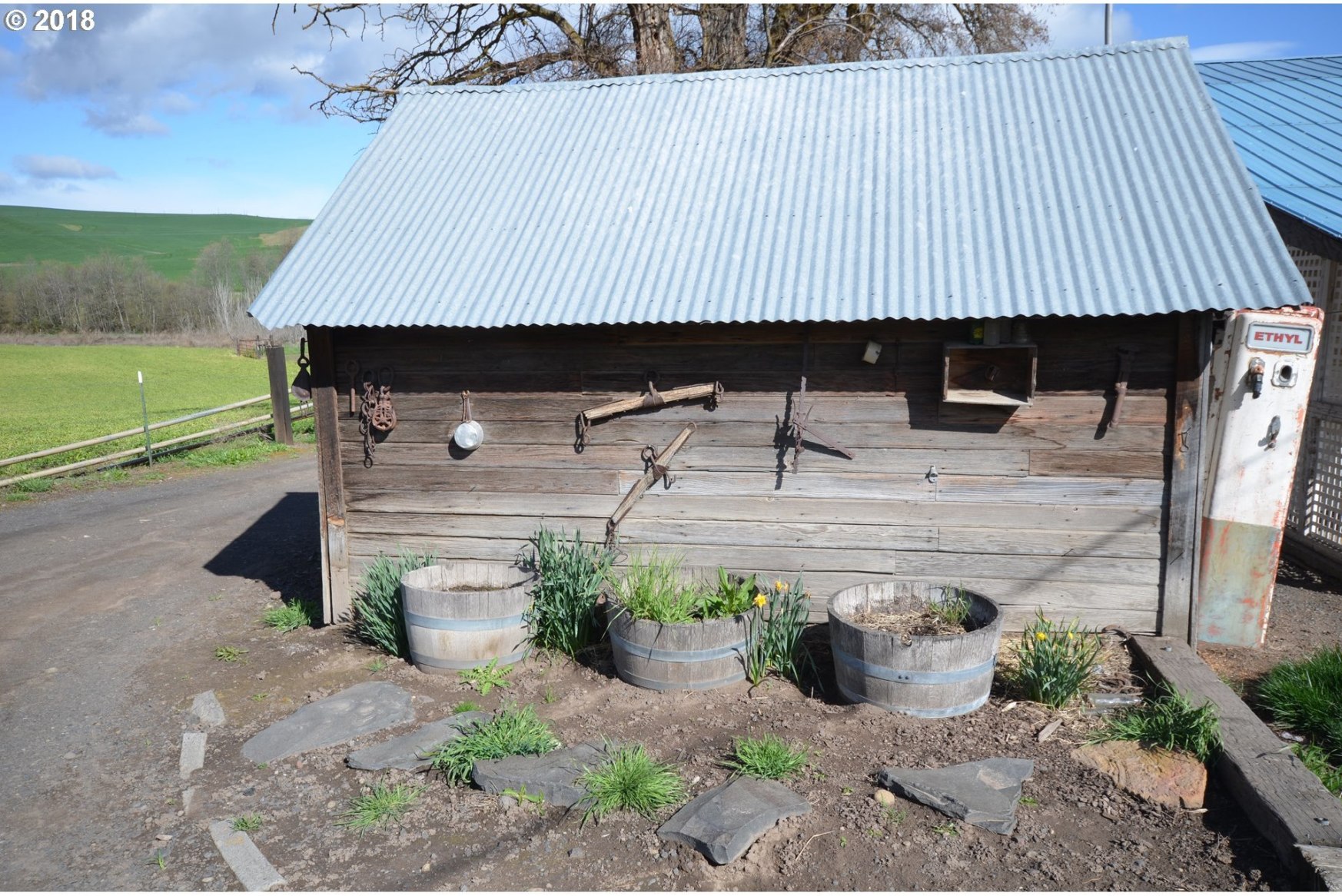 5722 Eightmile Road The Dalles, OR 97058 - Photo 2 of 21 Gallery Image 2