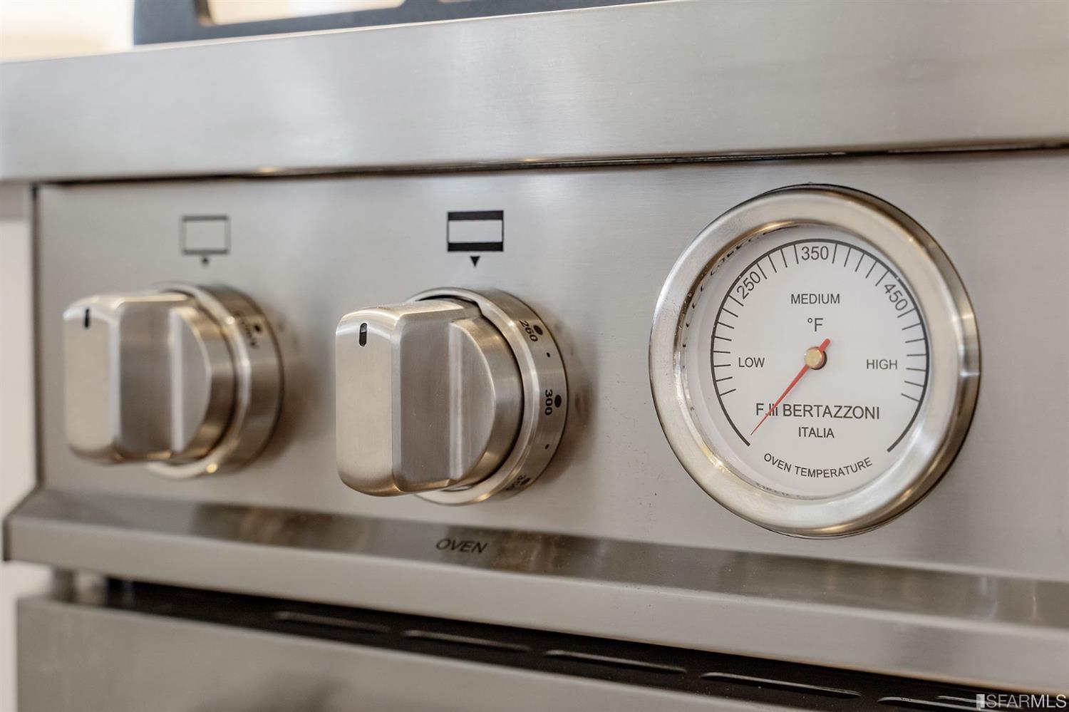 832 Bay Street San Francisco, CA 94109 - Photo 27 of 54