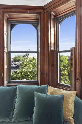 $1,195,000 | 422 2nd Street, Unit 4 | Park Slope