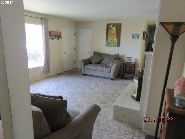 728 Northwest 6th Street Pendleton, OR 97801 - Photo 7 of 12 Gallery Image 7