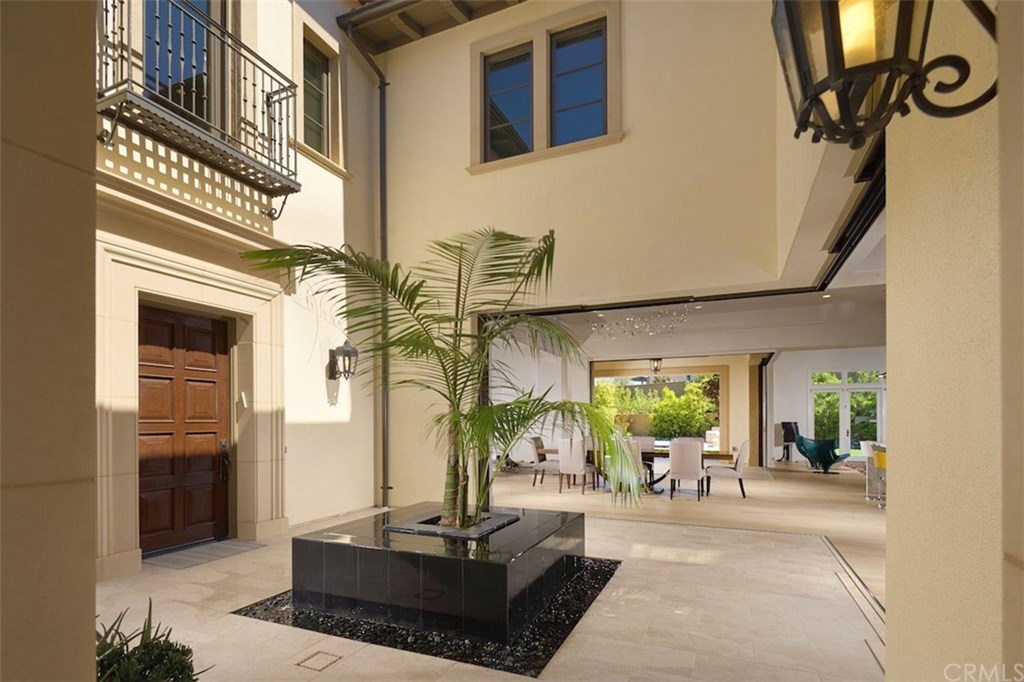 16 Seawatch Newport Coast, CA 92657 - Photo 2 of 18