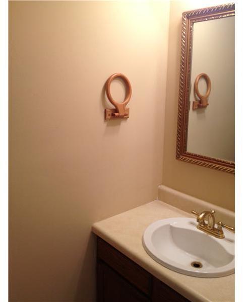 601 Victory Road Pittsburgh, PA 15237 - Photo 14 of 25 Gallery Image 14