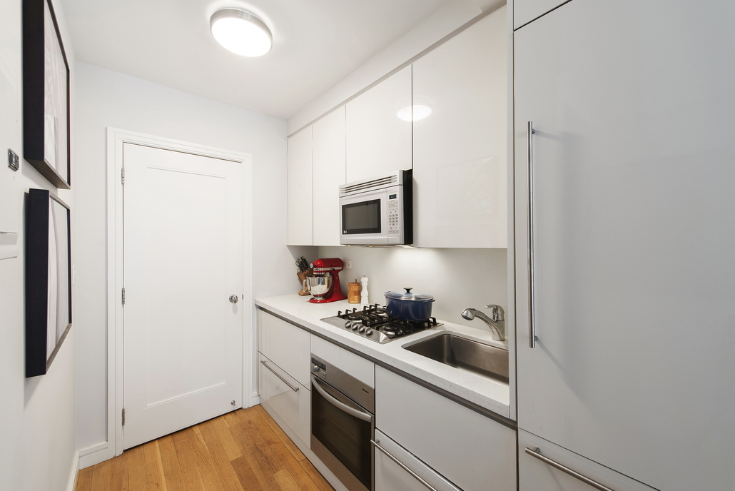 230 Riverside Drive, Unit 5L Manhattan, NY 10025 - Photo 5 of 8