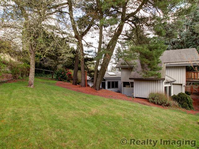 7635 Southwest Miner Way Portland, OR 97225 - Photo 16 of 16 Gallery Image 16