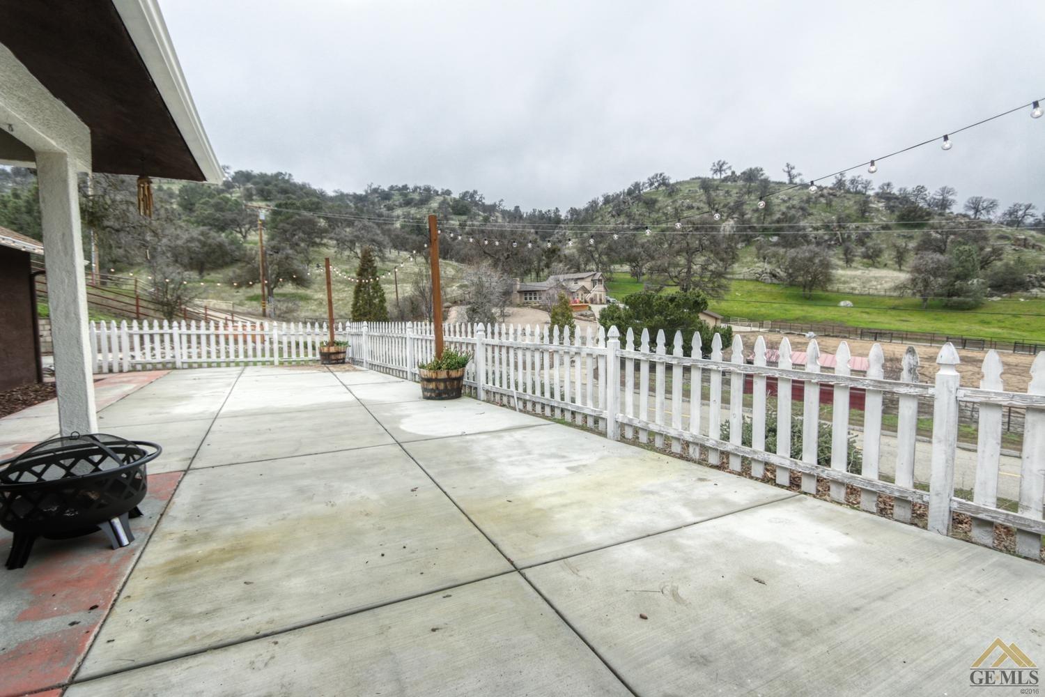 29150 Angus Court Tehachapi, CA 93561 - Photo 18 of 28 Gallery Image 18