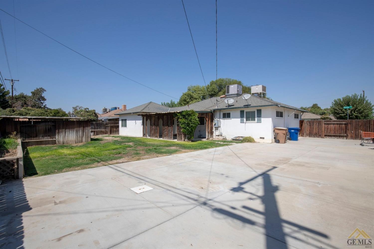 4503 Randy Avenue Bakersfield, CA 93309 - Photo 24 of 27 Gallery Image 24