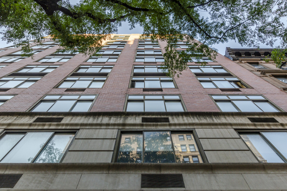 The Marlowe 145 E 81st St, Manhattan, NY 10028 - Photo 2 of 3