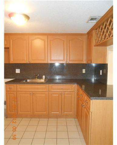 3195 Foxcroft Road, Unit F316 Miramar, FL 33025 - Photo 4 of 7